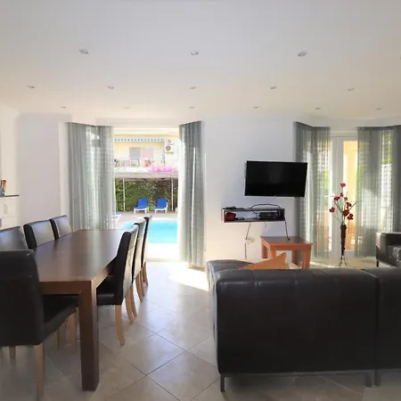 Sunset Beach Club Coral 5 Villa